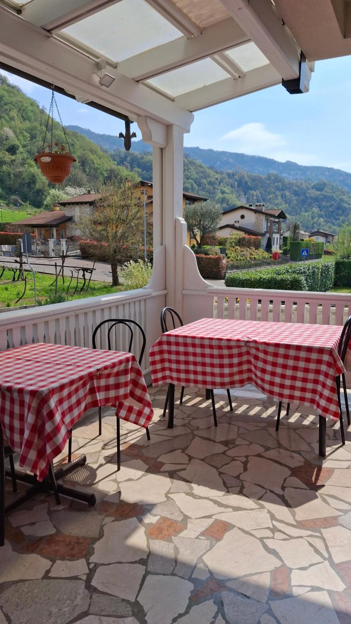 Locanda El Piron Chiampo Bagian luar foto